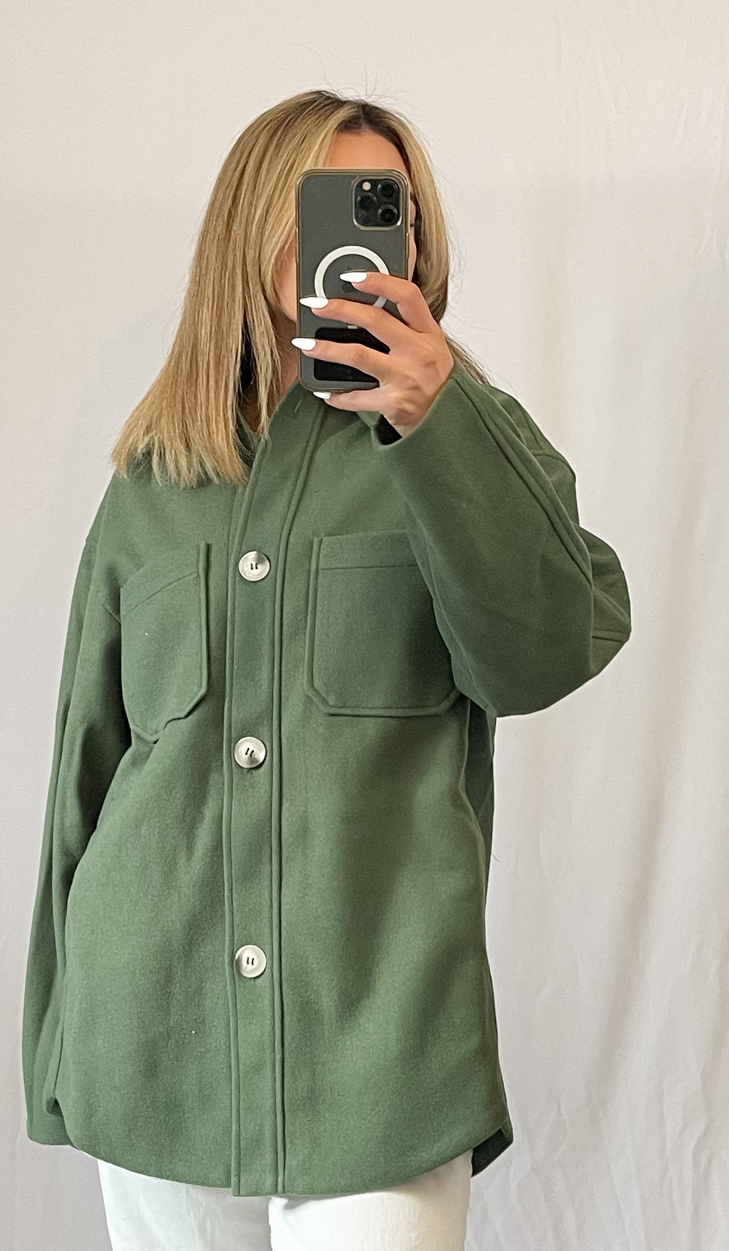Luigi Shacket