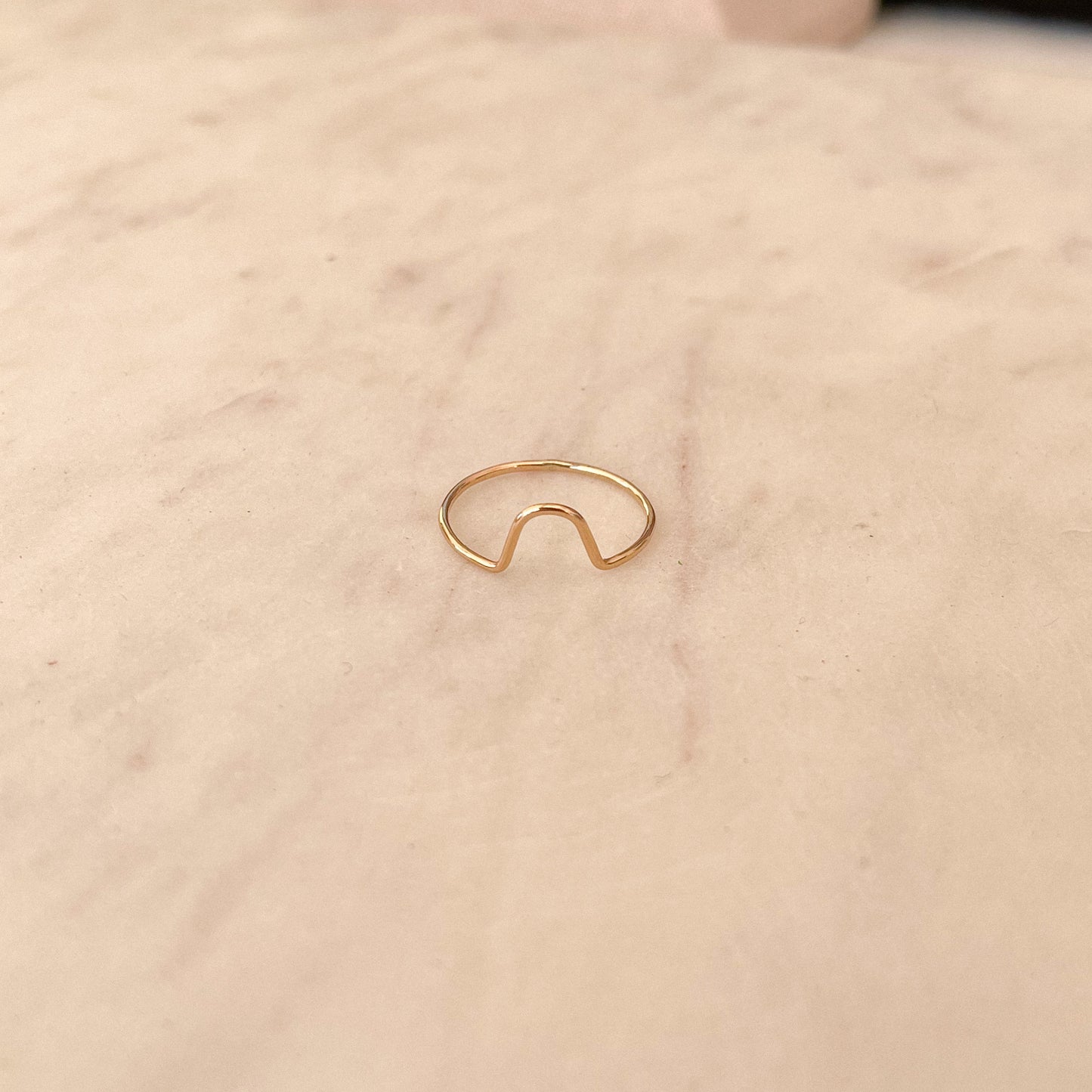 'U' Curve Ring